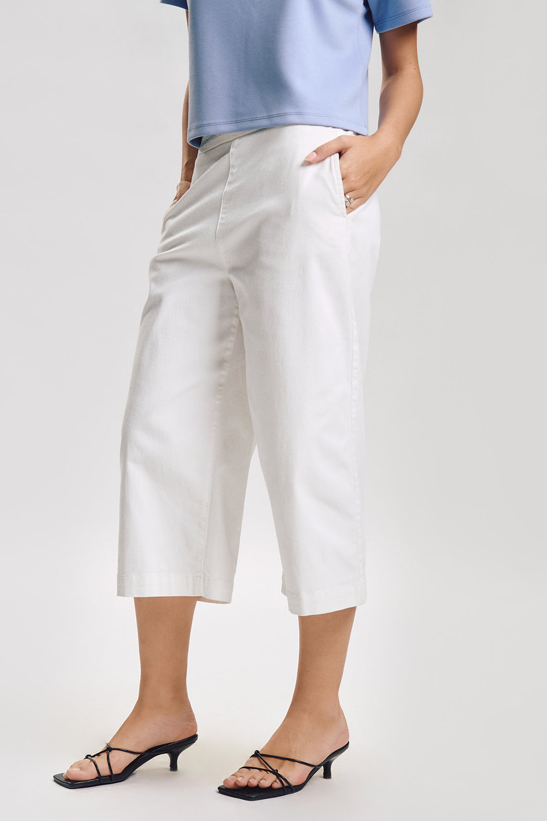 989420-White (3).jpg