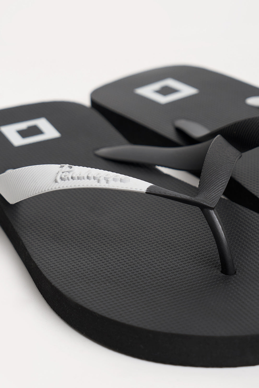 989459-Black (4).jpg