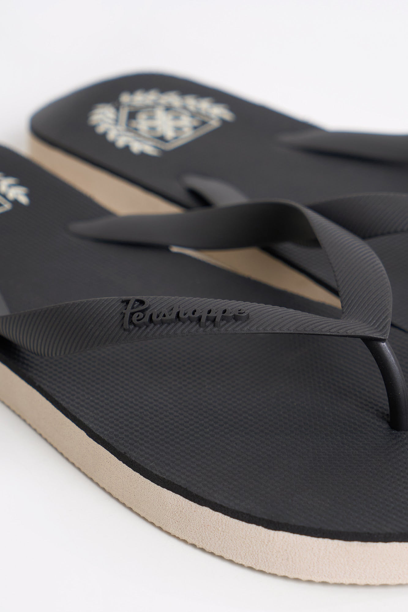 989460-Black (2).jpg