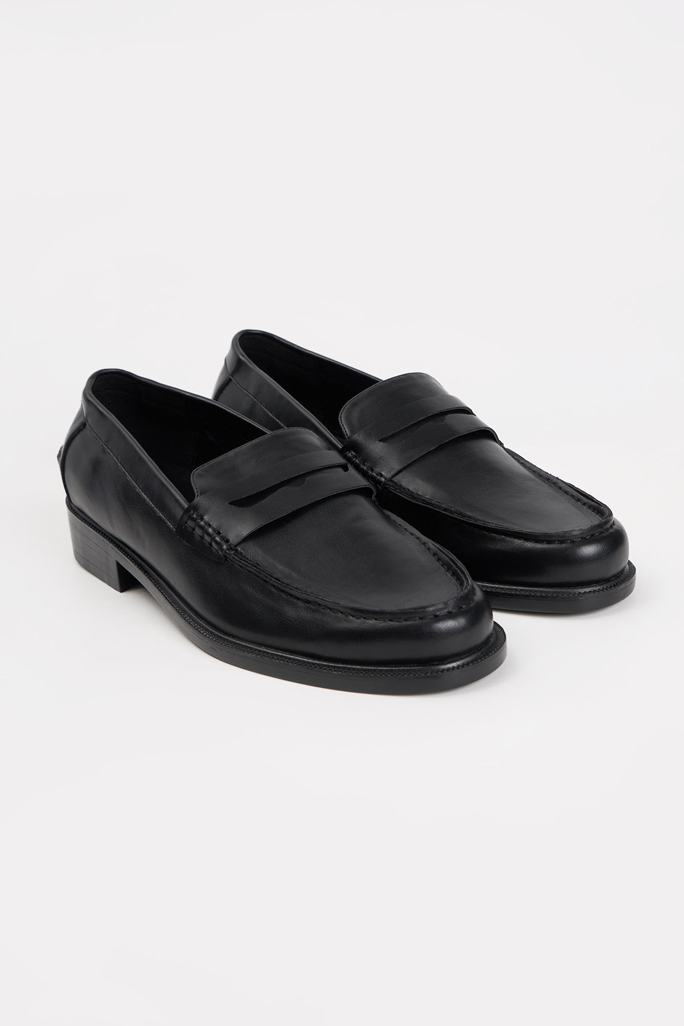 989467-Black (1).jpg