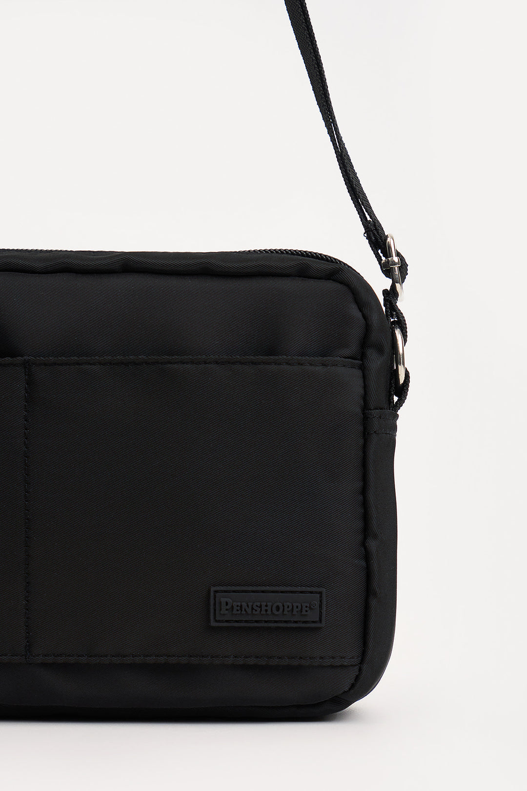 989479-Black (1).jpg