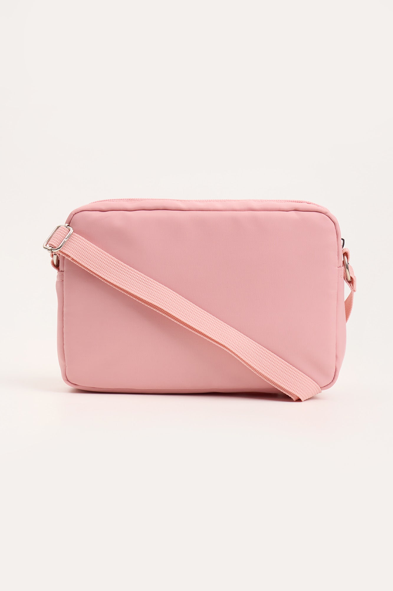 989479-Blush (3).jpg
