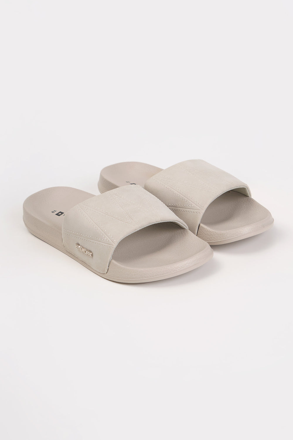 989485-Off White (1).jpg