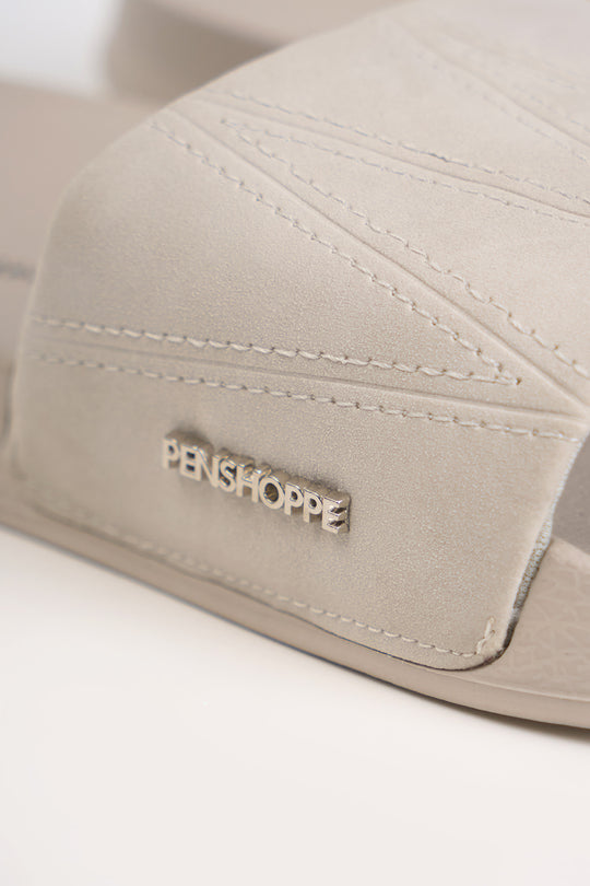 989485-Off White (4).jpg