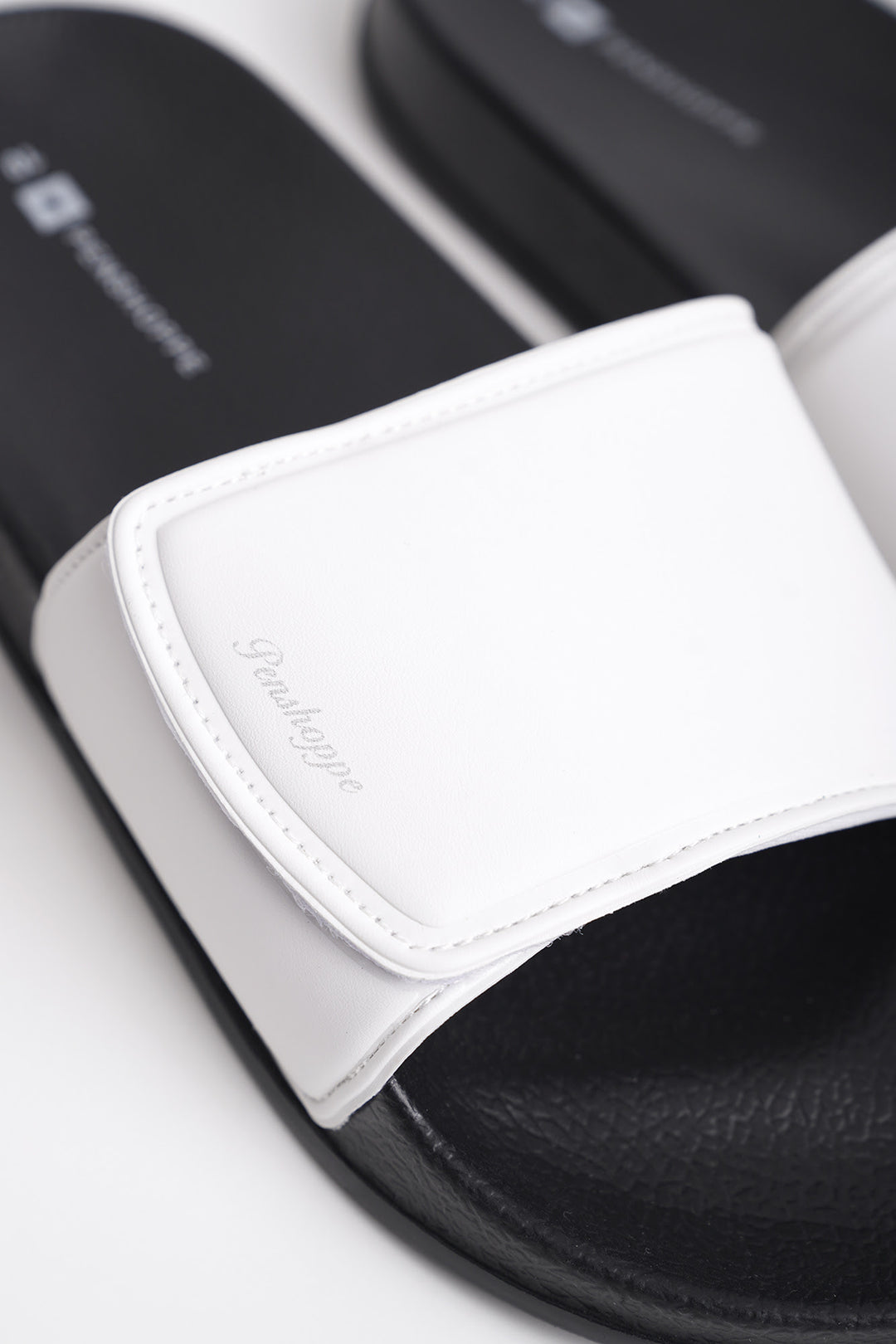 989486-Black (4).jpg