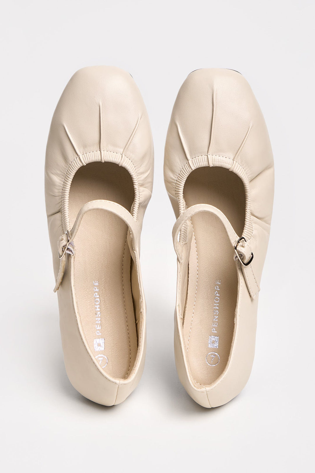 Women's Leather Gathered Sandals