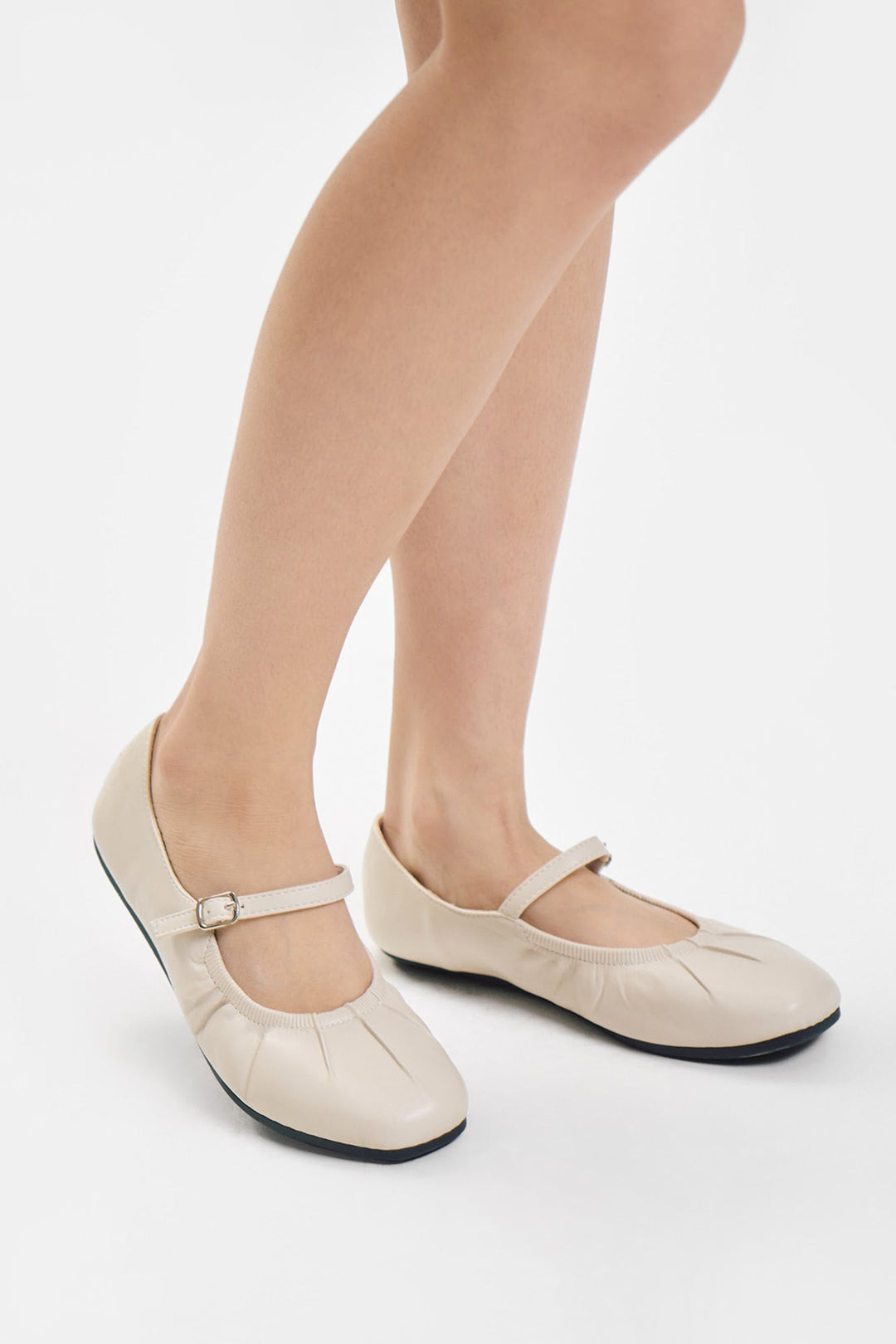 Women's Leather Gathered Sandals