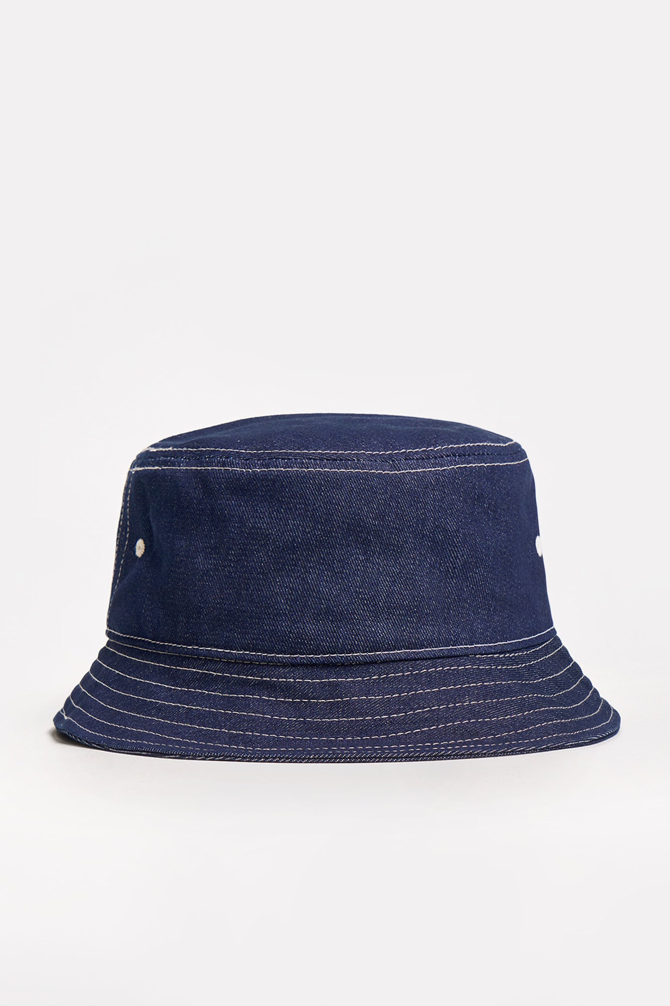 Denim Bucket Hat with Contrast Detail – PENSHOPPE