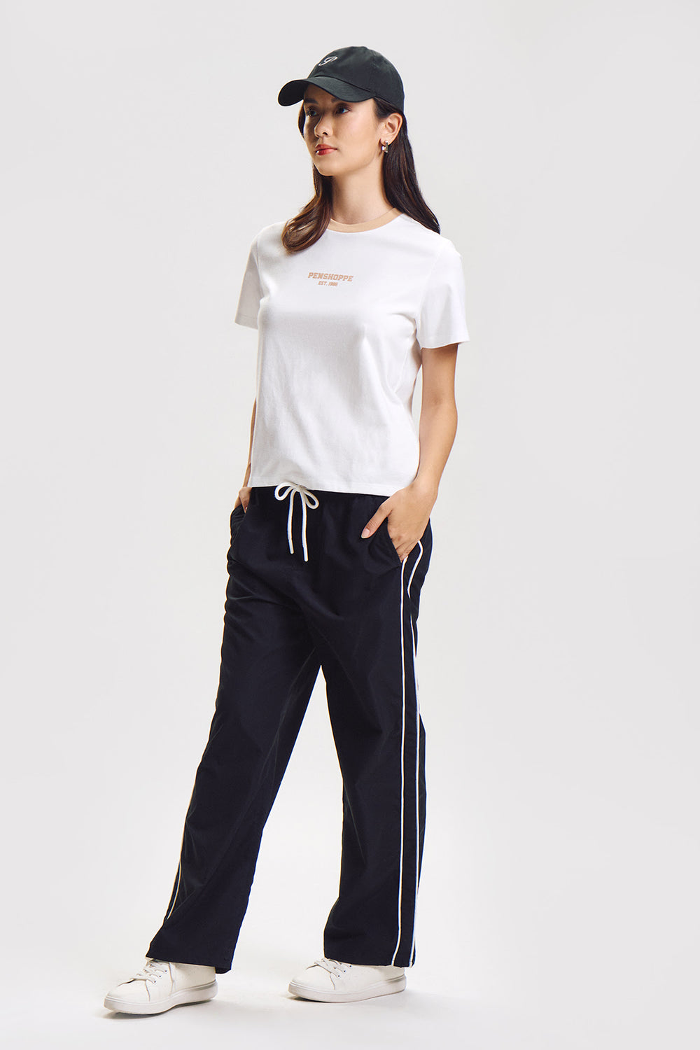 989559-Black (2).jpg