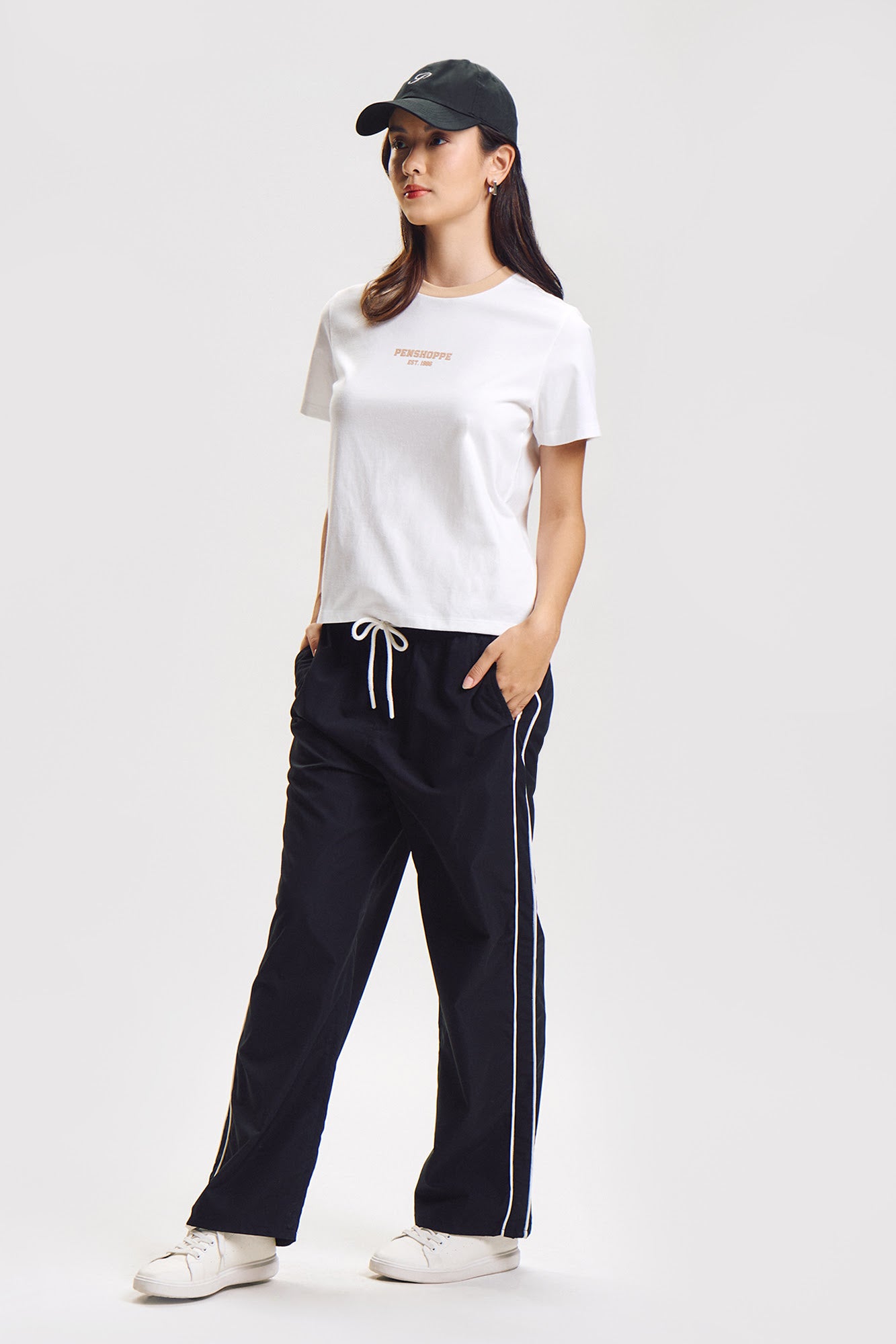 989559-Black (2).jpg