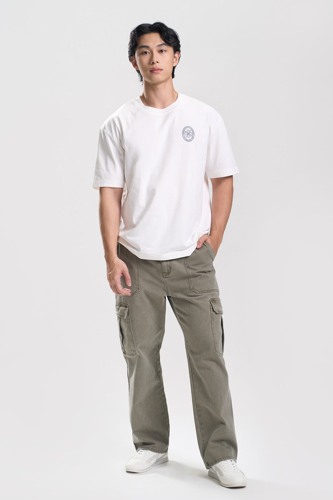 989590-Off White (1).jpg