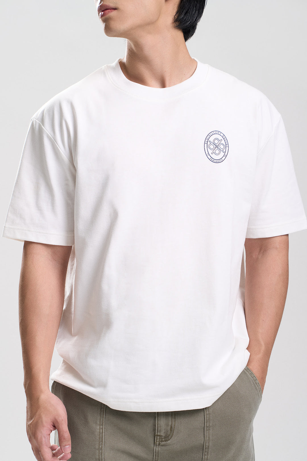 989590-Off White (2).jpg