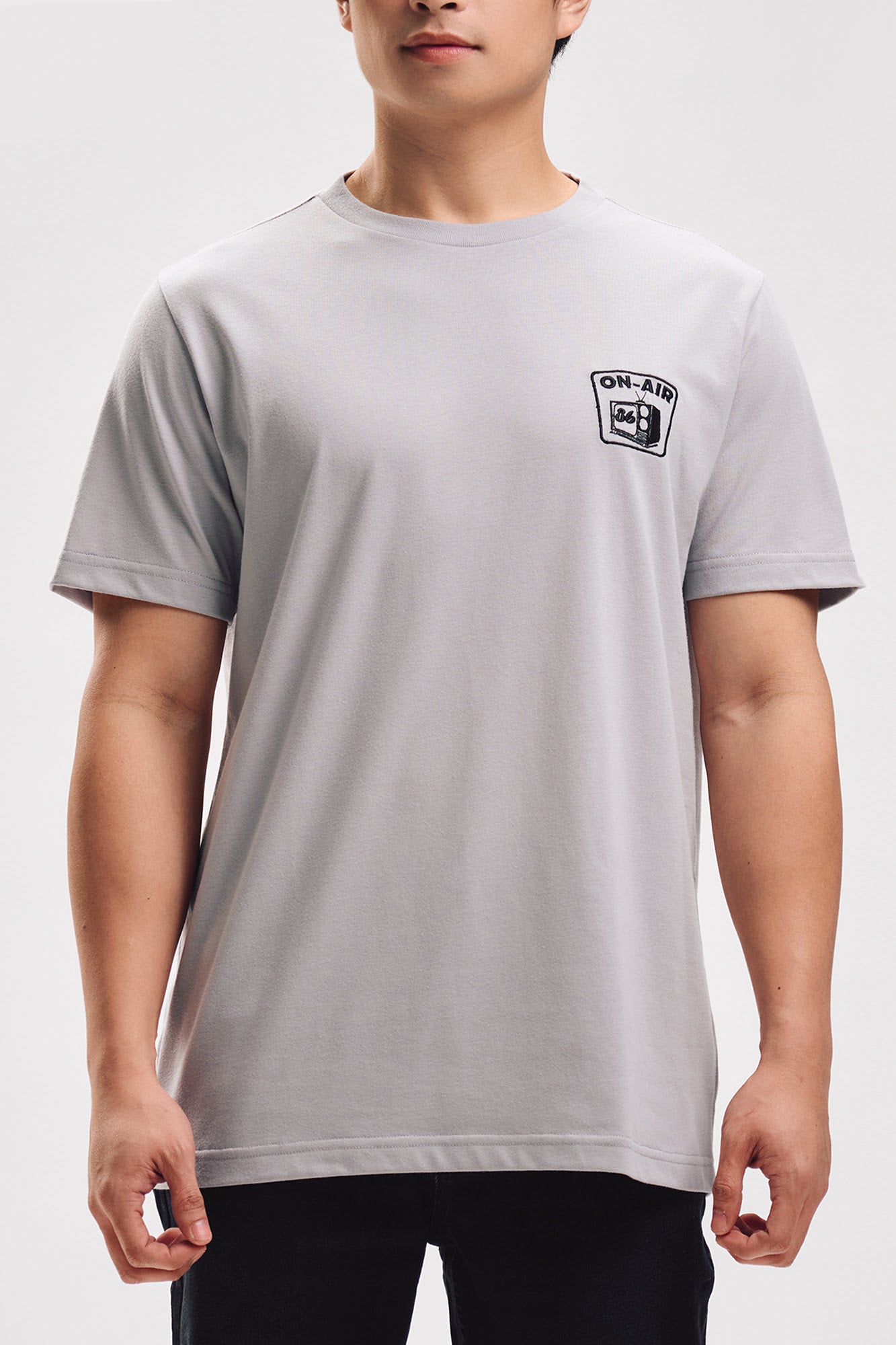 989593-Heather Gray (1).jpg