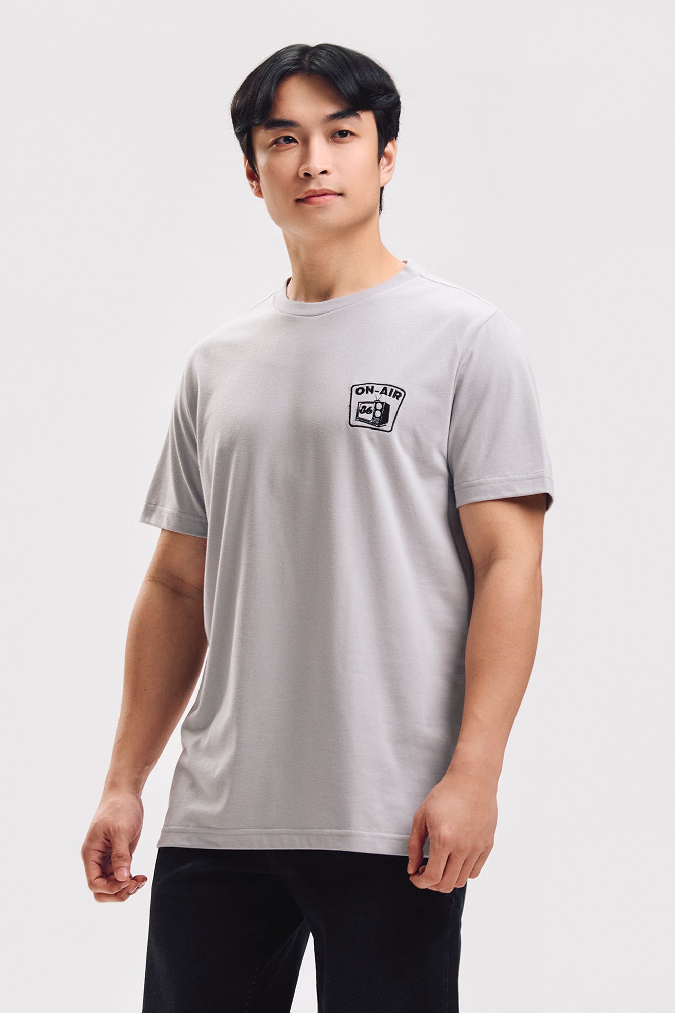 989593-Heather Gray (3).jpg