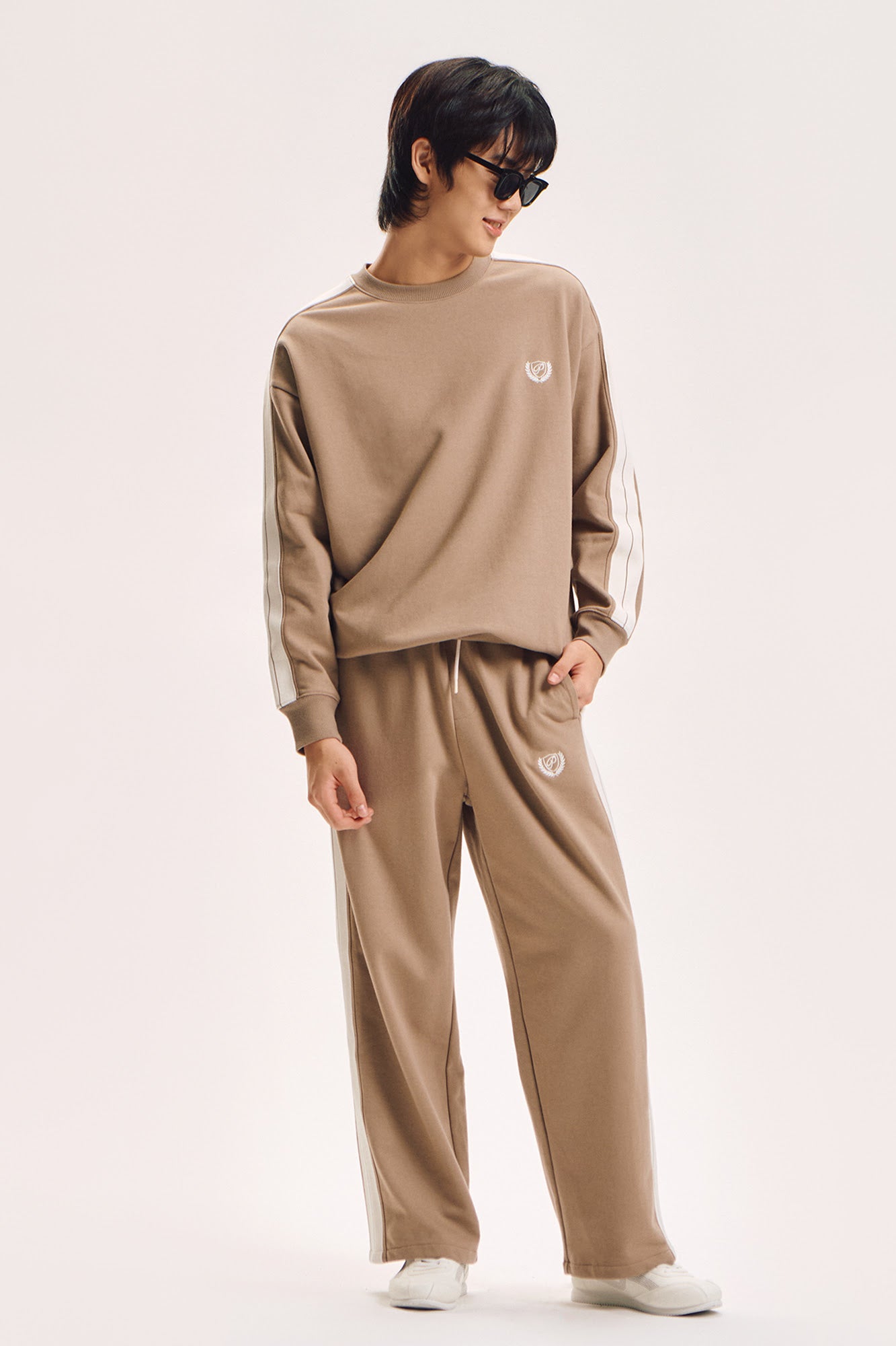 Relaxed Fit Pullover Sweater with Embroidery