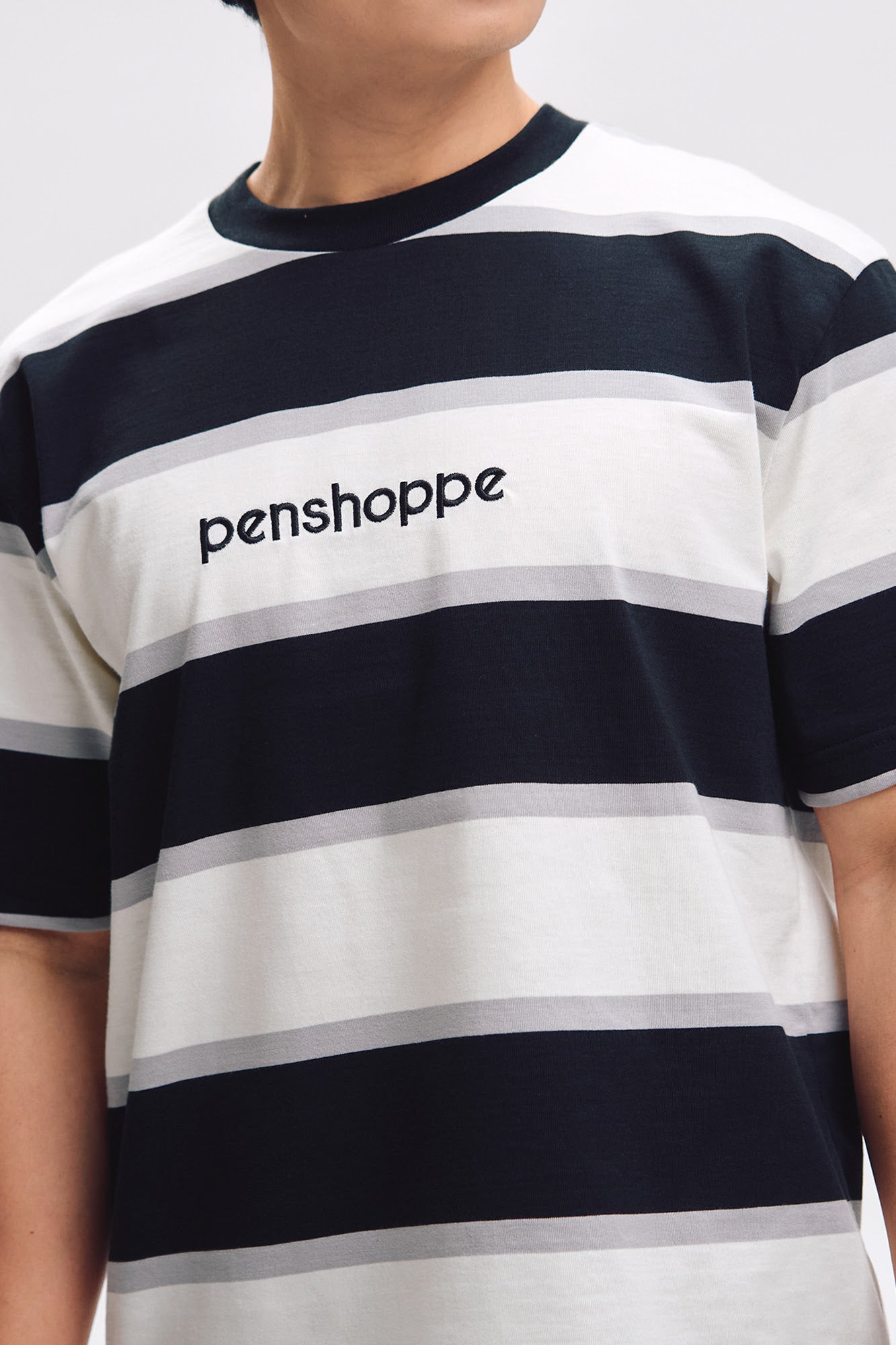 989622-Black (2).jpg