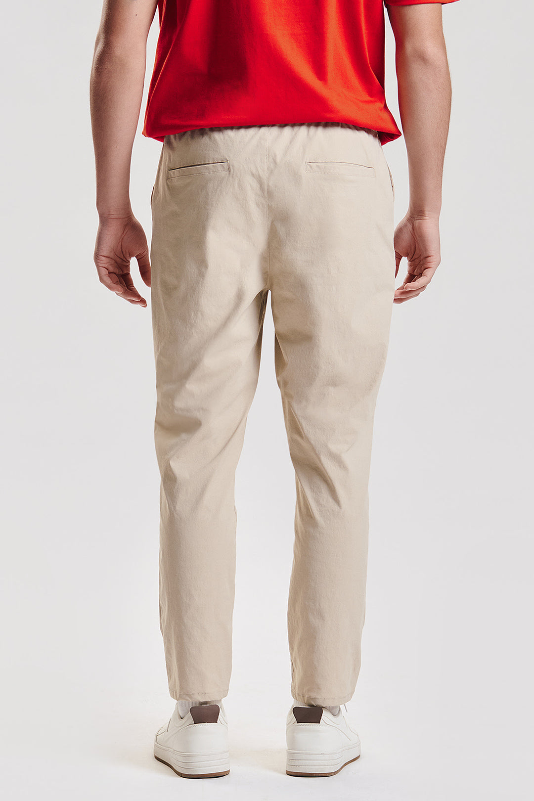 Essentials Lite Move Slim Fit Pants