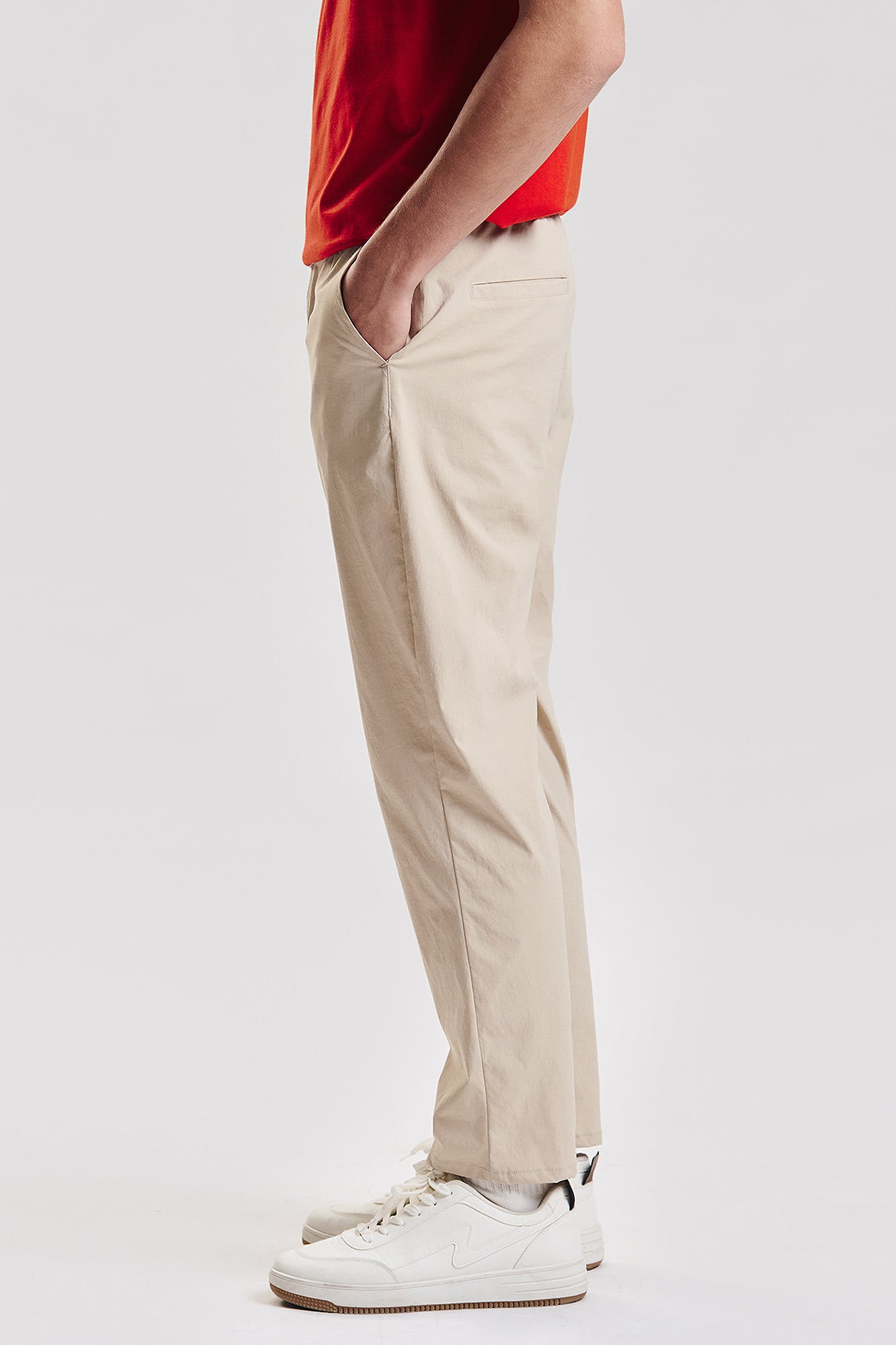 Essentials Lite Move Slim Fit Pants