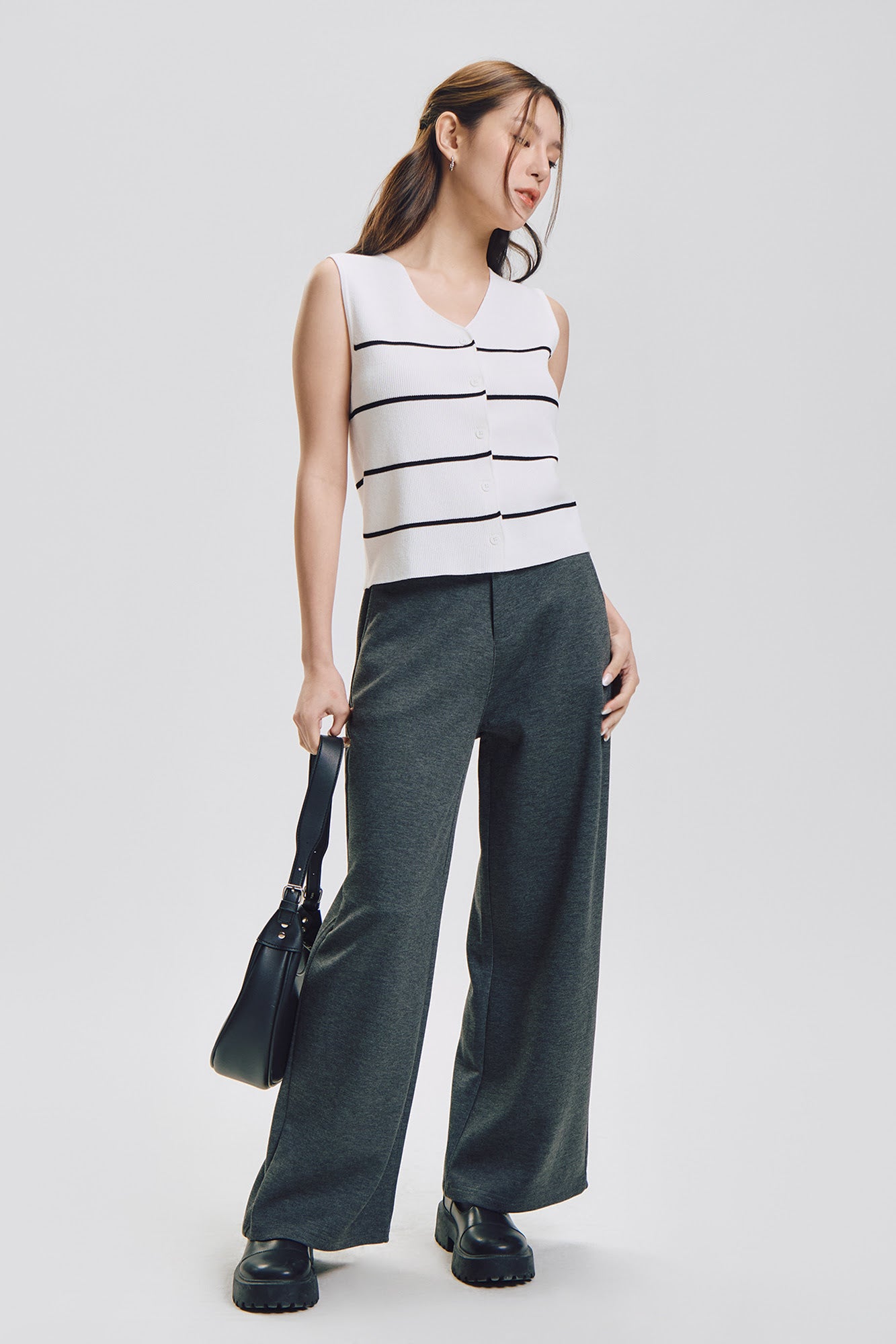 989630-Off White (3).jpg