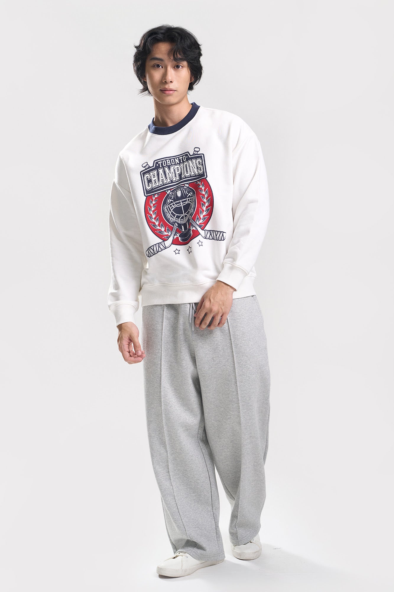 989644-Off White (1).jpg