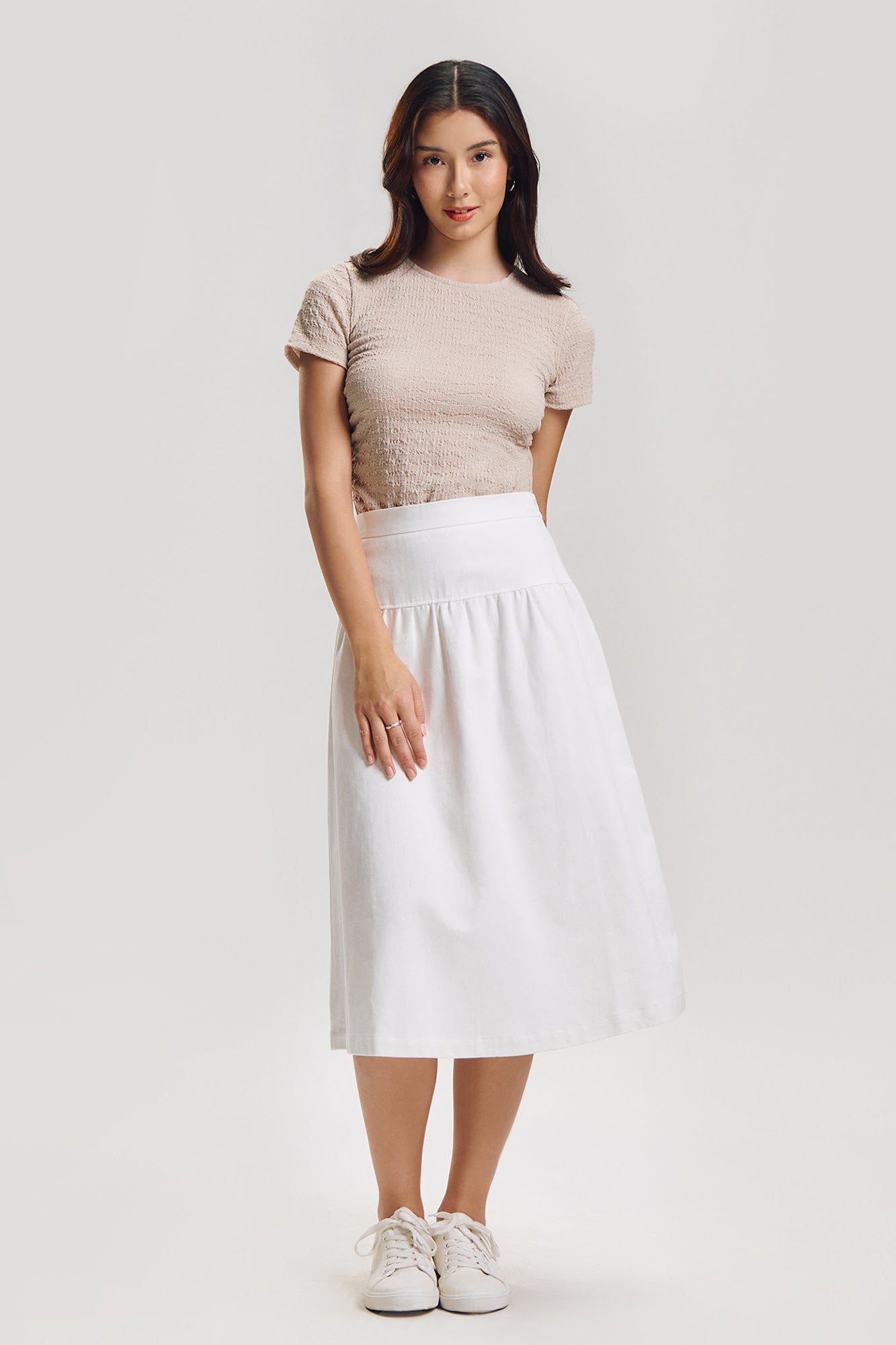 989647-White (4).jpg