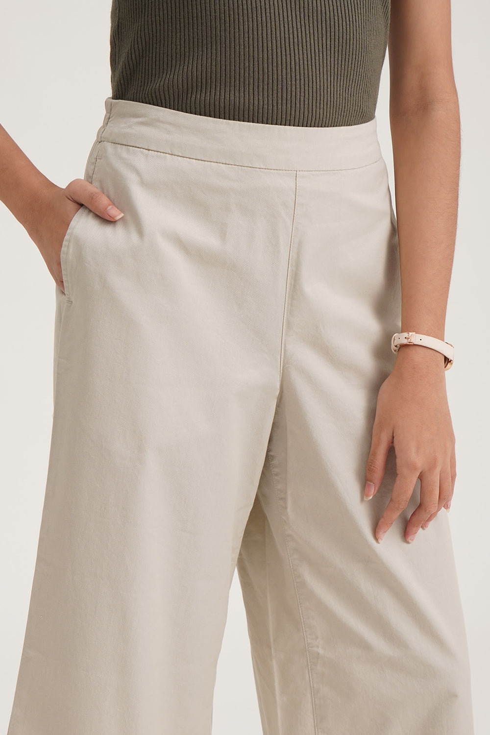 989655-Beige (1).jpg
