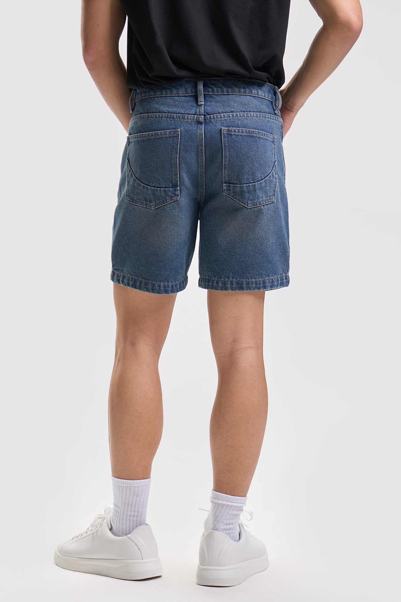 Modern Fit 5-Pocket Denim Shorts