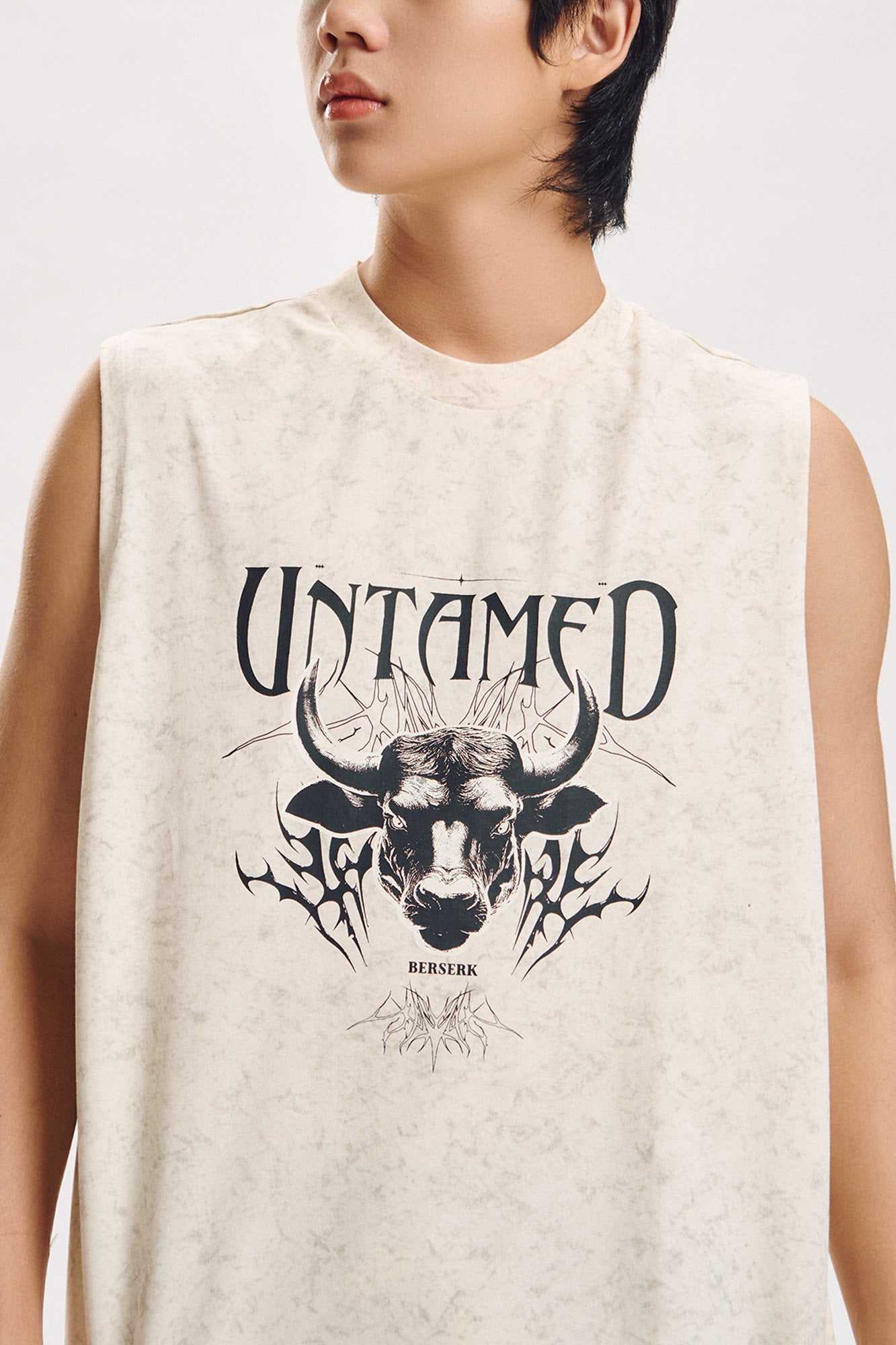 Feelcycle ×Printed artworksTシャツ Untamed Relaxed Fit Graphic Muscle T-Shirt – PENSHOPPE