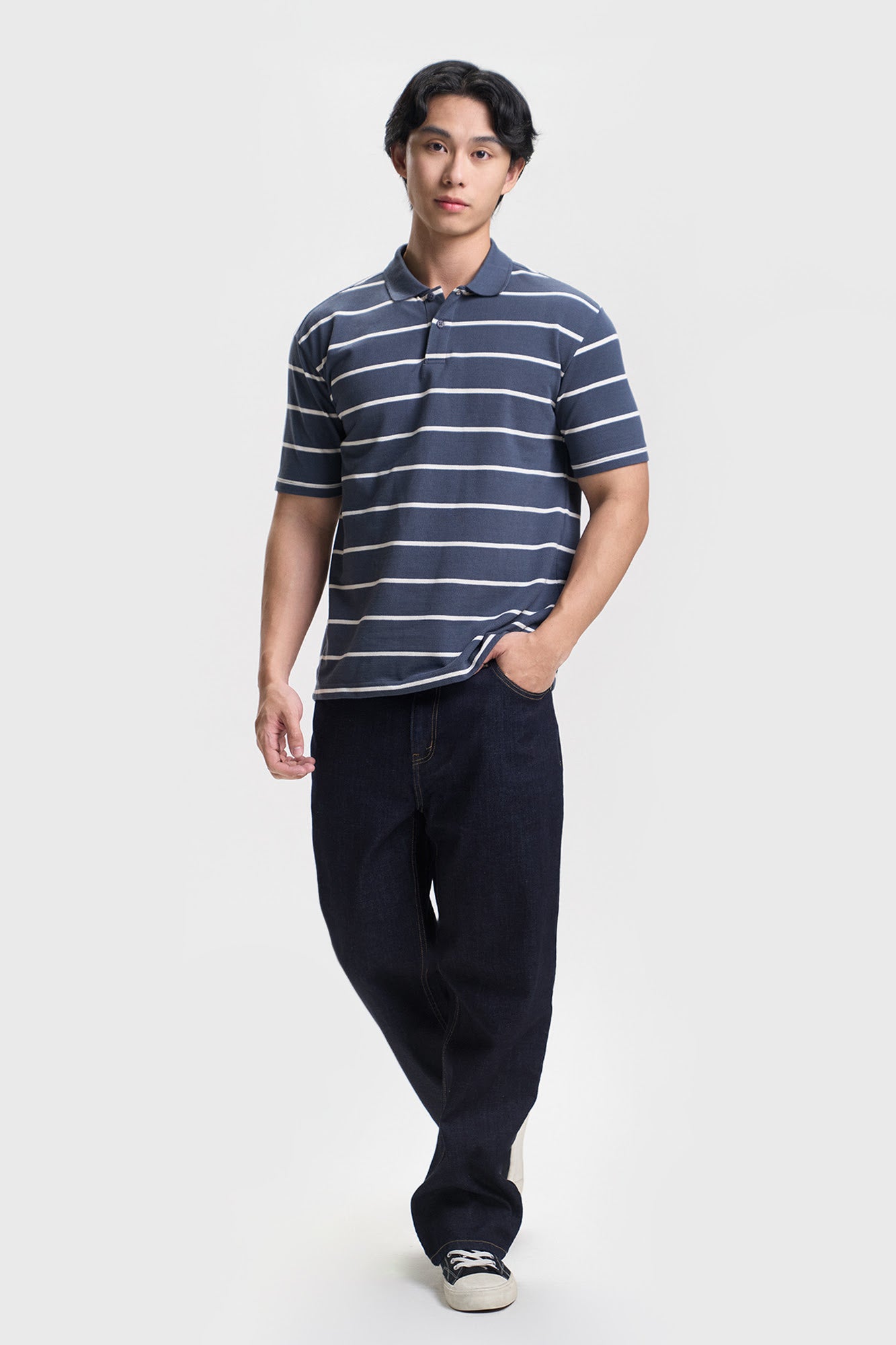 989668-Indigo (1).jpg