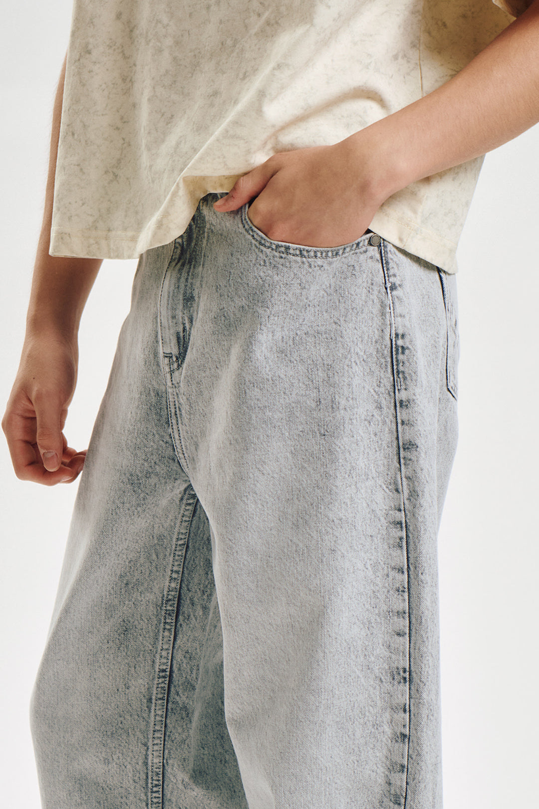 989703-Light Gray (2).jpg