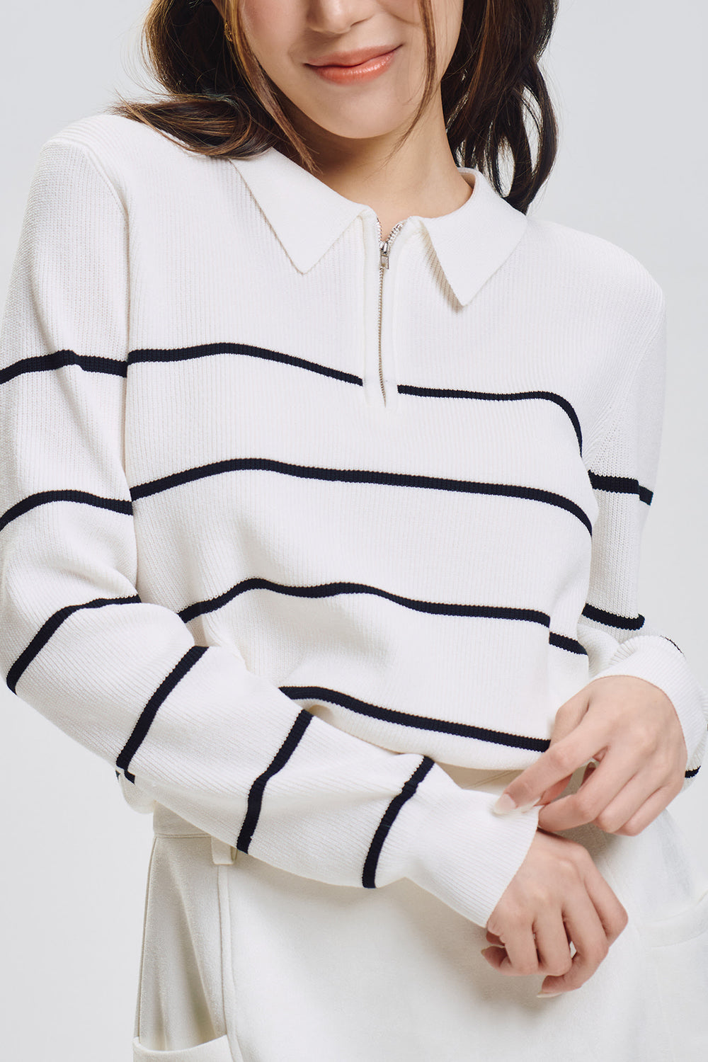 989712-White (3).jpg
