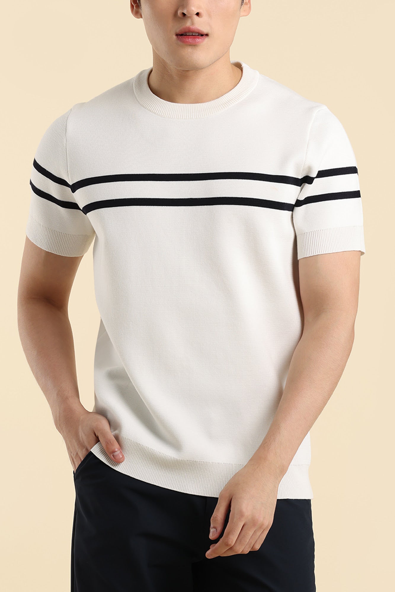 989857-Off White (2).jpg