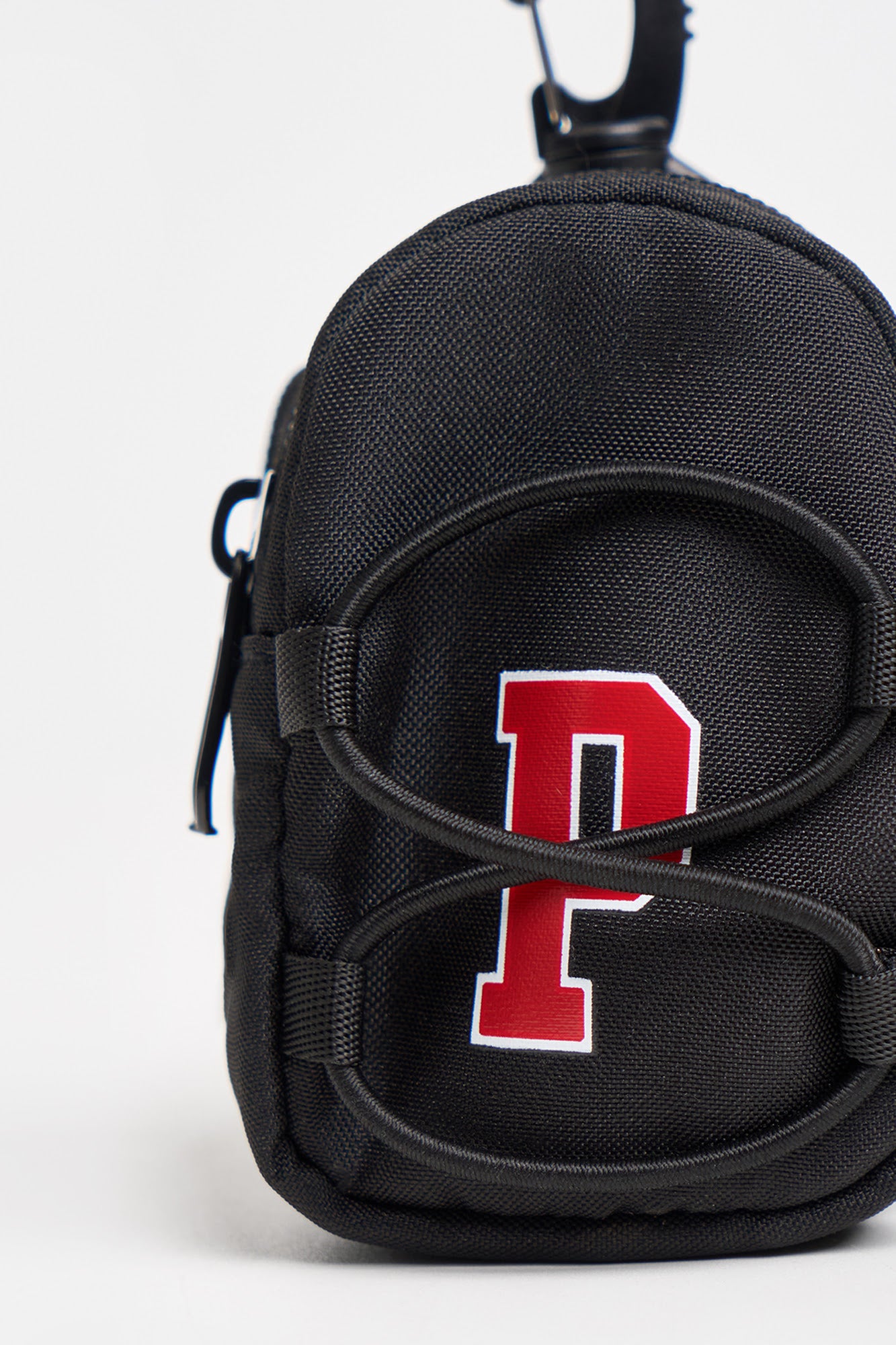 989907-Black (1).jpg