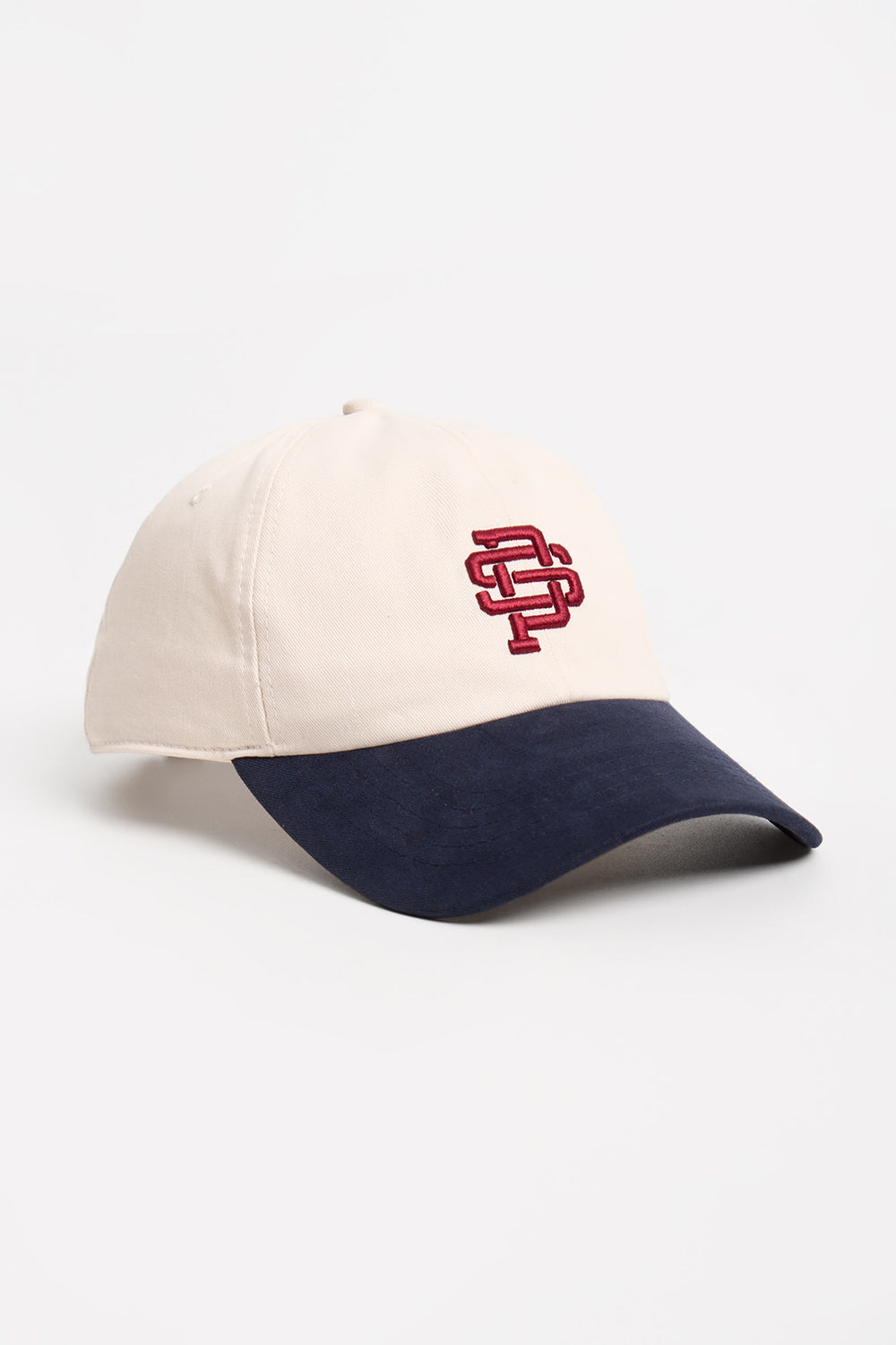 989914-Off White (3).jpg