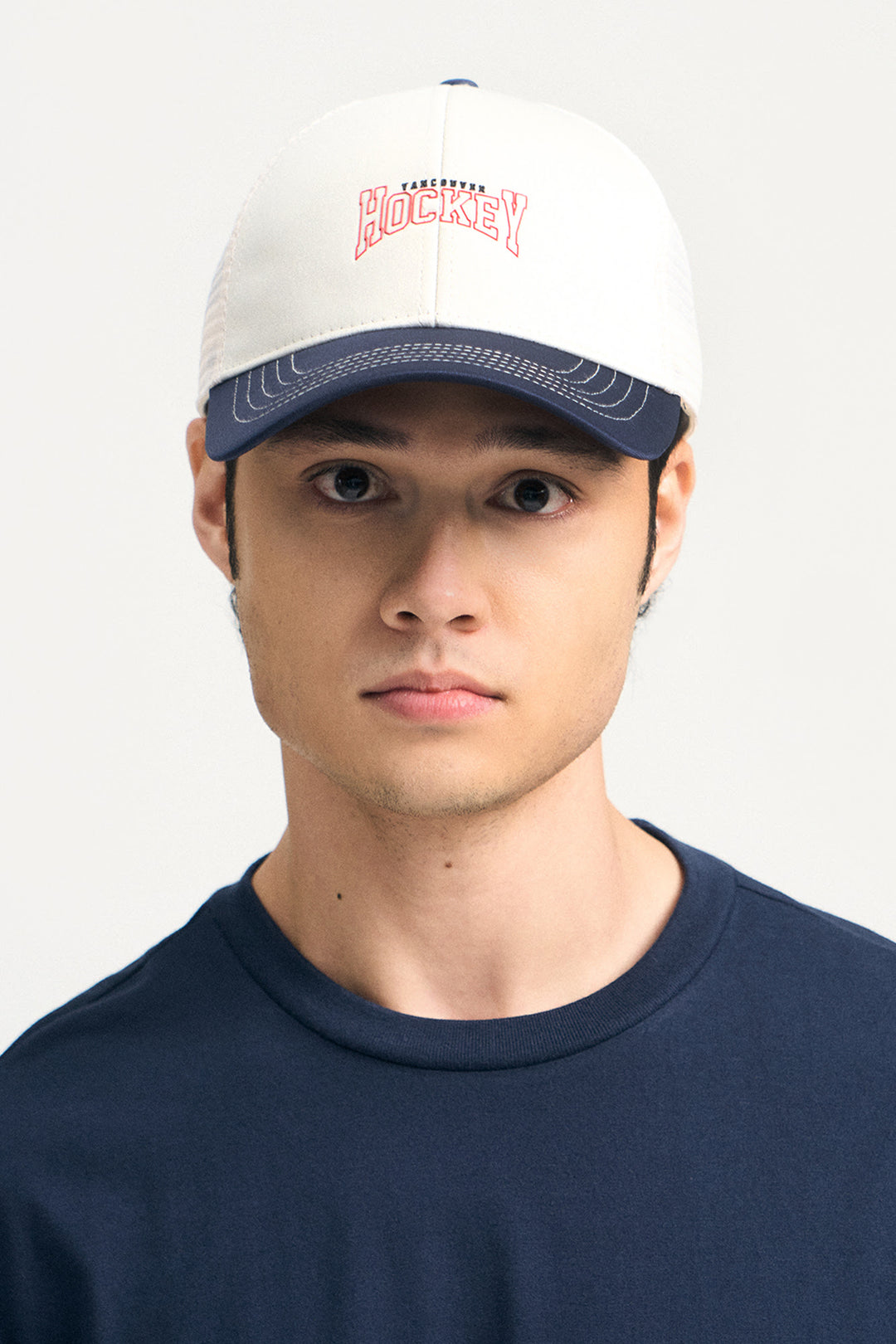 989919-Off White (1).jpg