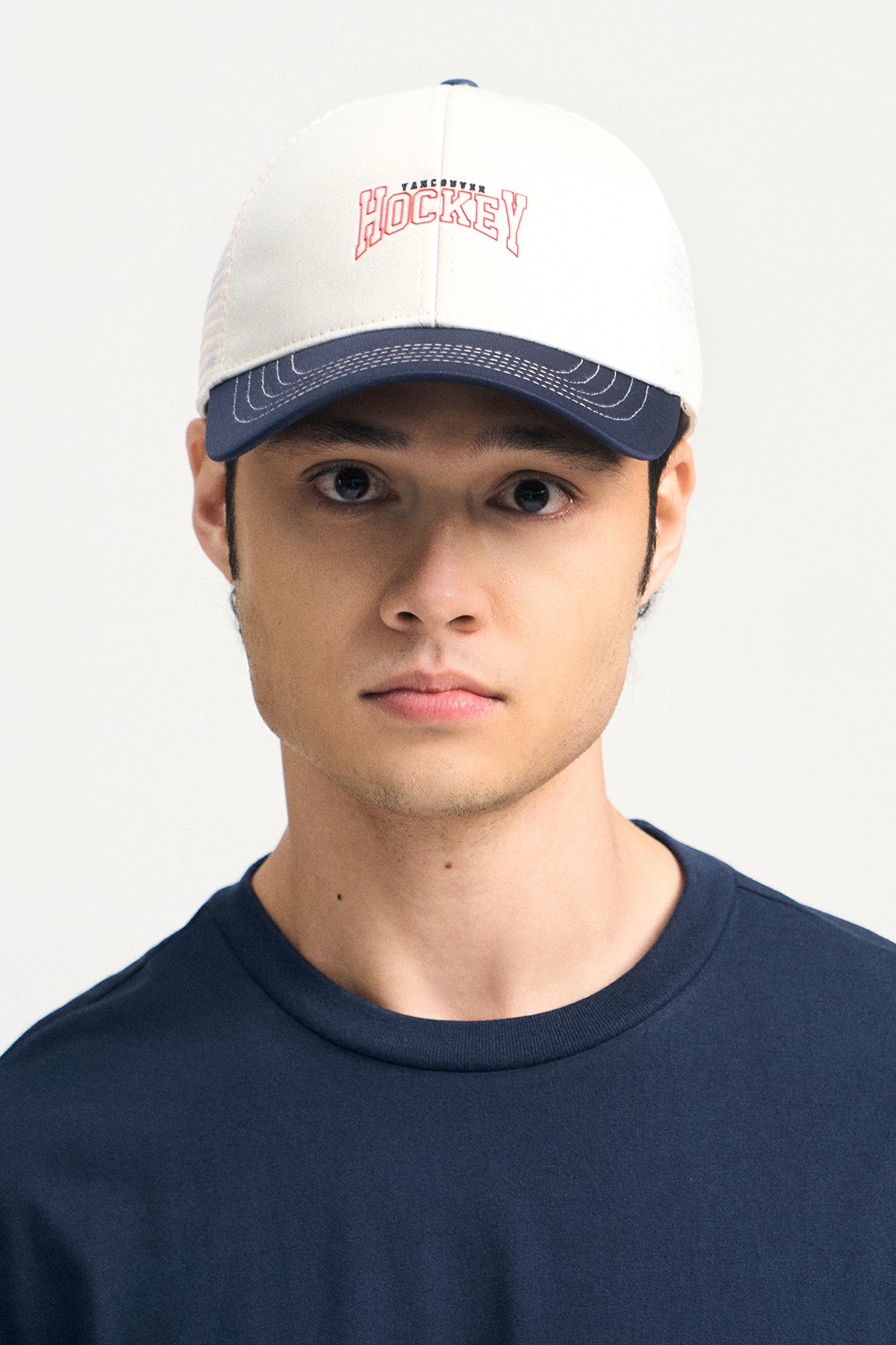 989919-Off White (1).jpg