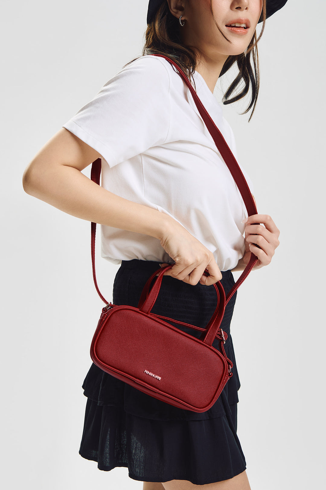 989933-Dark Red (1).jpg