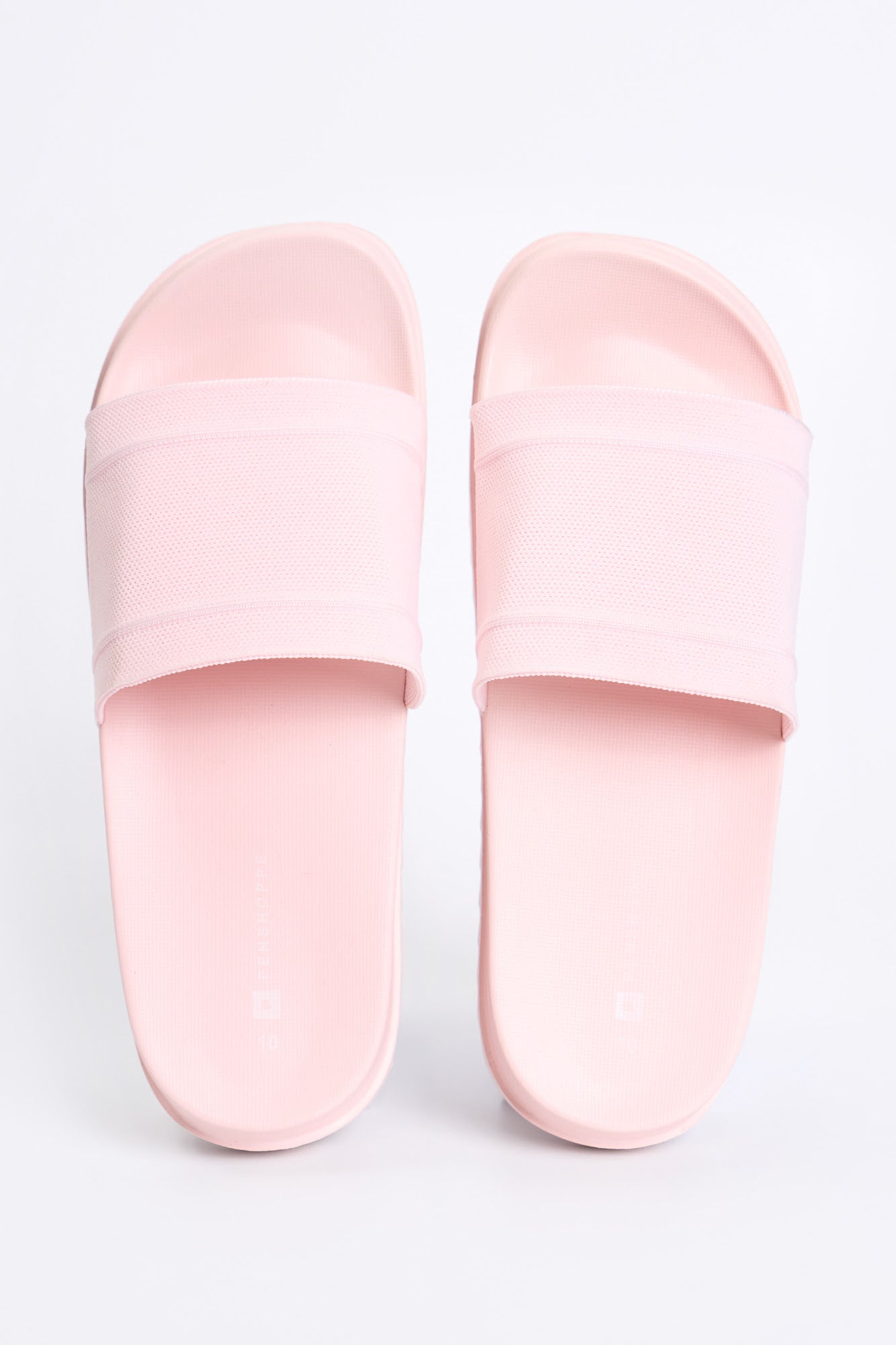 989951-Blush (3).jpg