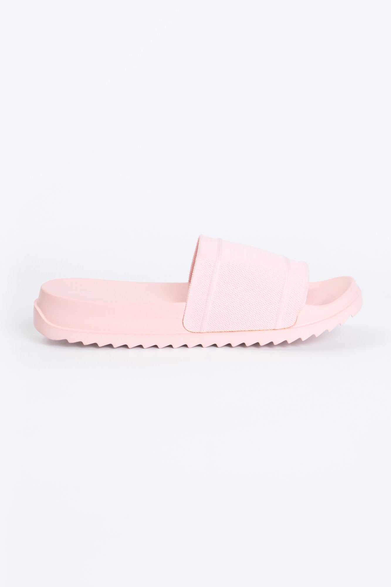 989951-Blush (4).jpg