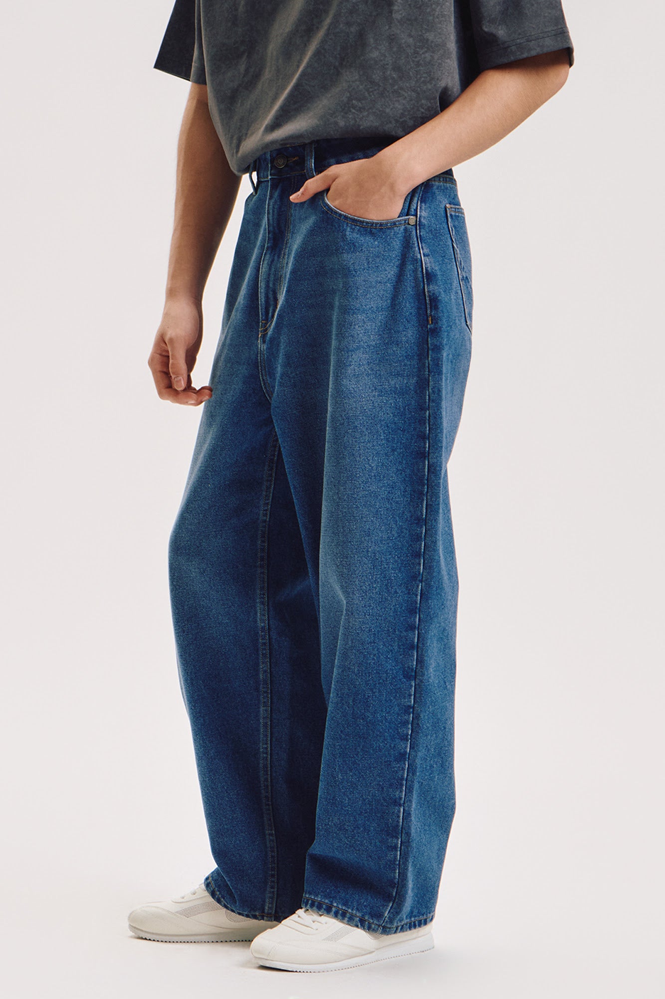 989997-Blue (5).jpg