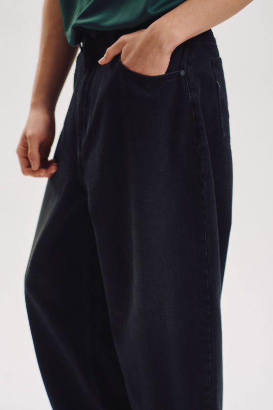 990004-Black (2).jpg