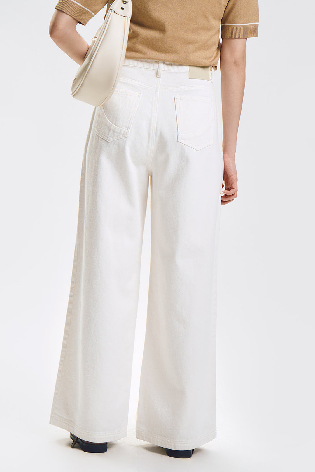 990039-White (3).jpg