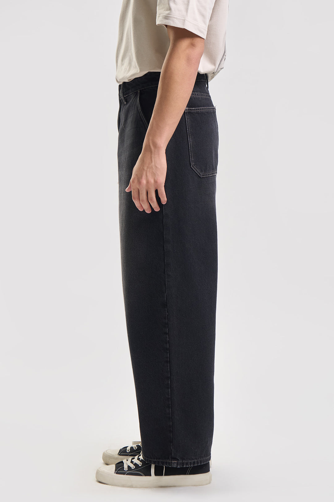 990064-Black (4).jpg