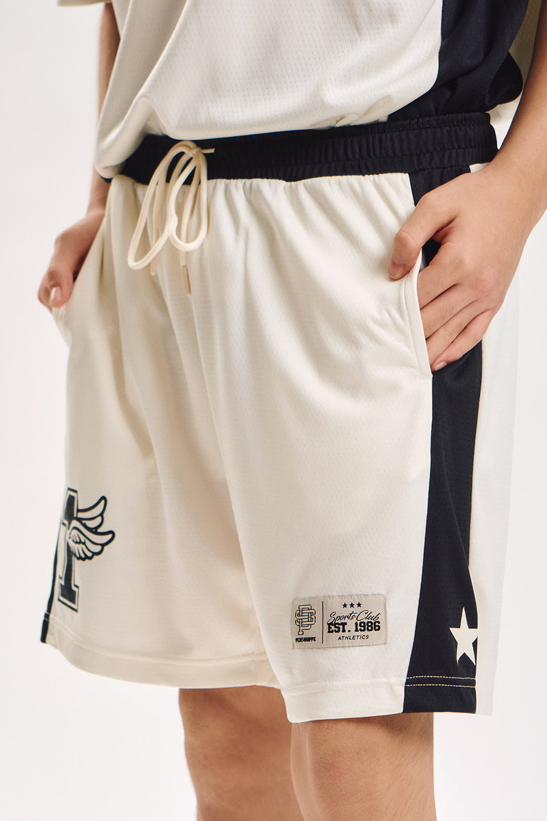 990094-Off White (2).jpg