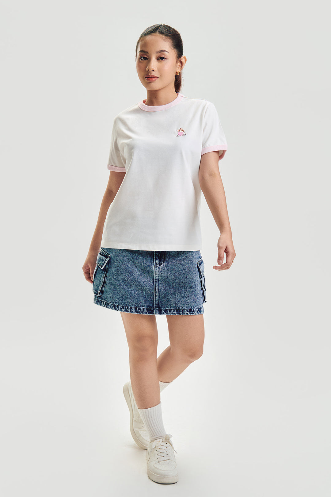 990101-Off White (1).jpg