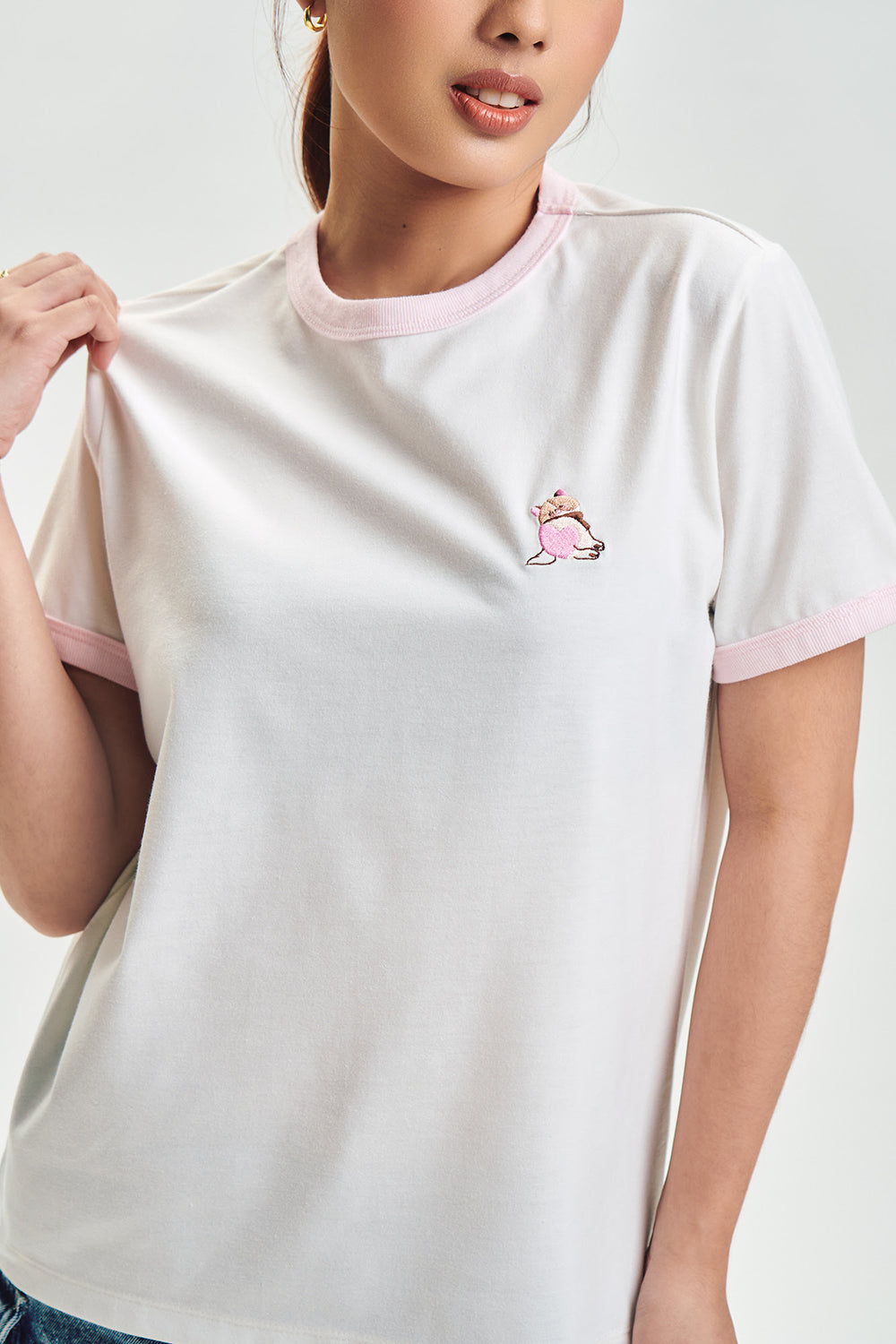 990101-Off White (2).jpg