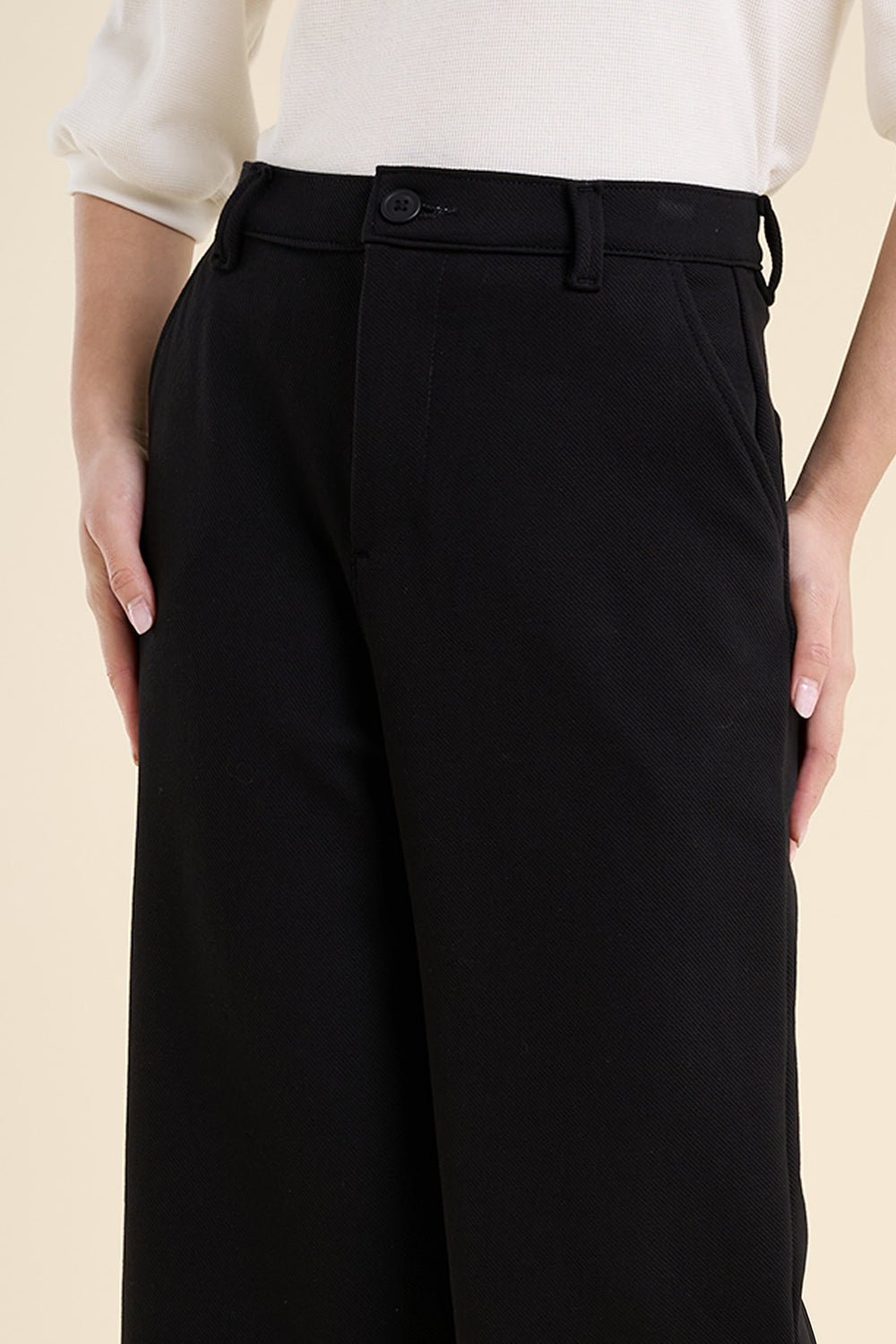 990143-Black (2).jpg