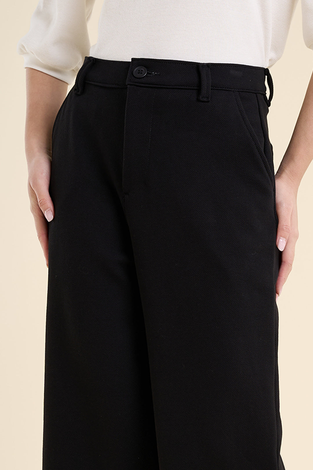 990143-Black (2).jpg