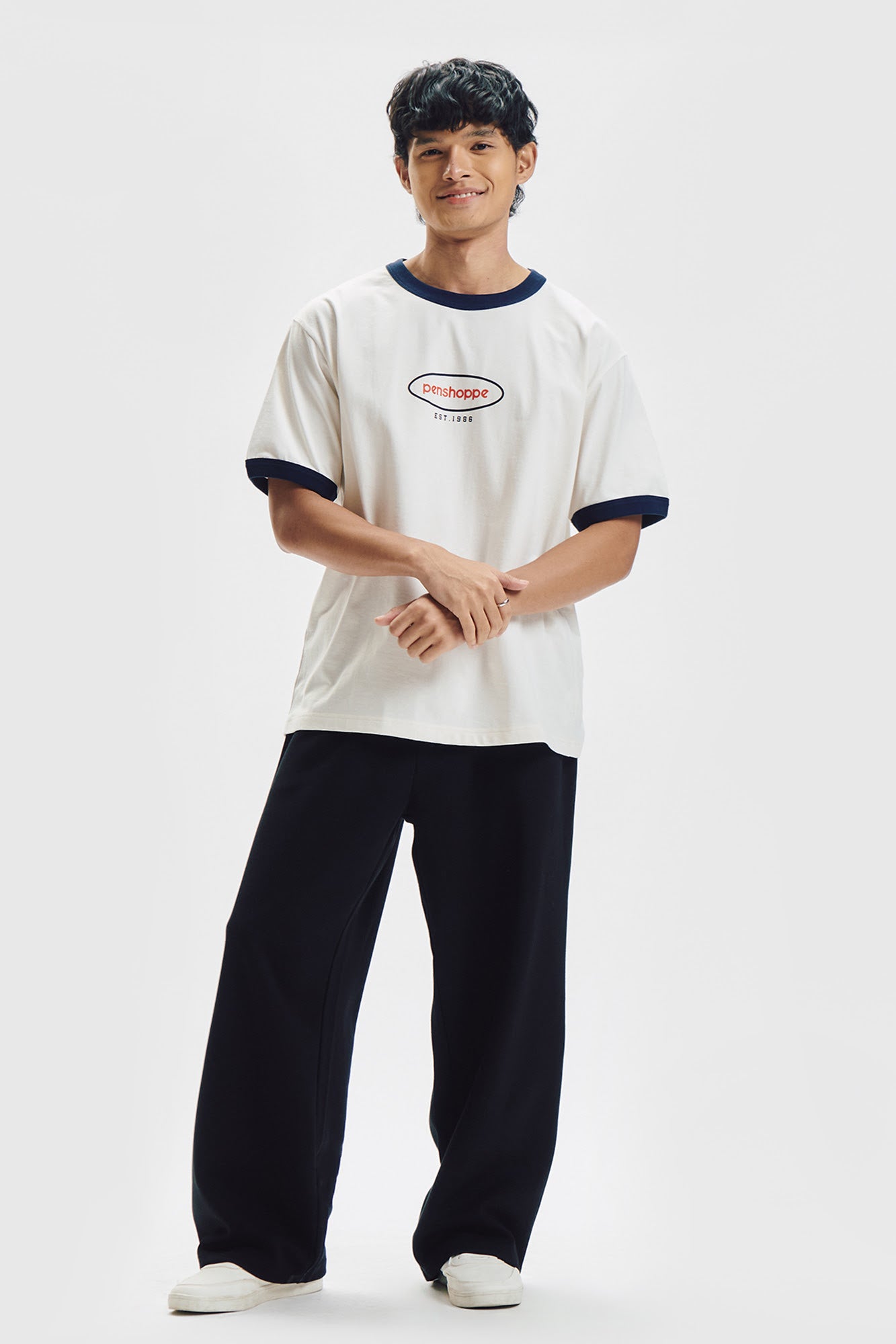 990372-Off White (1).jpg