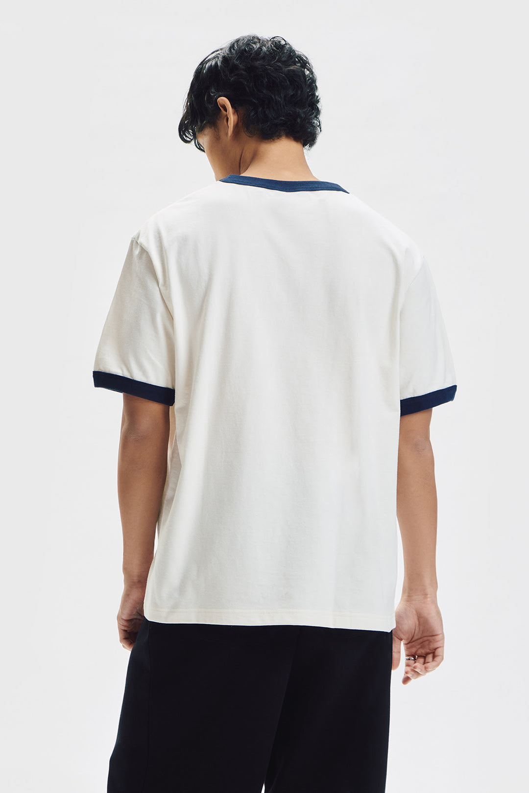 990372-Off White (4).jpg